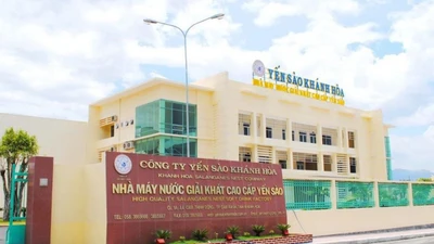 Hé lộ "mối lương duyên" giữa Xây dựng Việt Á và Yến sào Khánh Hòa