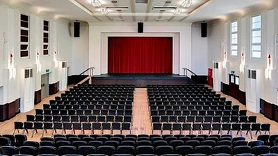 Cần Thơ: Gói thầu thiết bị trường học tại Ninh Kiều giảm giá 37%, nhà thầu Quảng Trị trúng thầu 