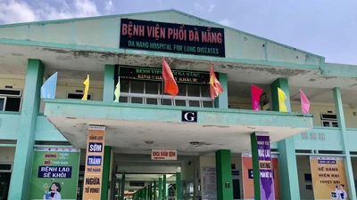 Vụ vi phạm tại Bệnh viện Phổi Đà Nẵng: Bài học đắt giá cho nhà thầu vắc xin