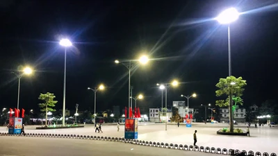 Hapulico trúng gói thầu chiếu sáng tại Xuân Phương: Một mình một chợ, liệu có ưu thế?