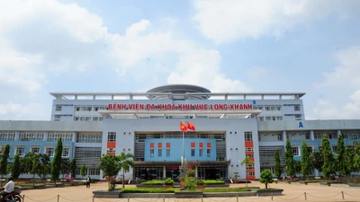 Máy sấy công nghiệp 211 triệu tại BV Long Khánh: Giá chào thầu giảm sâu 24%