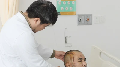 Đại phẫu trong đêm cứu sống du khách nước ngoài bị chấn thương sọ não nặng tại Phú Quốc