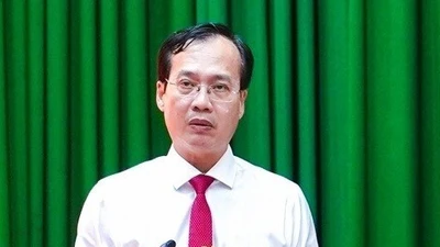 Vĩnh Long đẩy mạnh ba khâu đột phá chiến lược phát triển bền vững