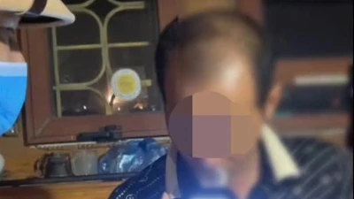 Cảnh sát xử phạt lái tàu gần 1.400 tấn vi phạm nồng độ cồn