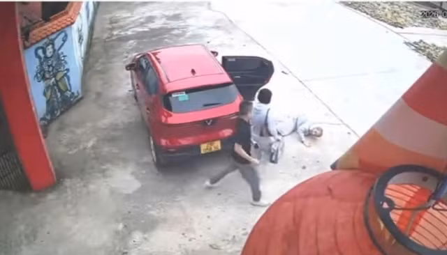 Sự thật bất ngờ vụ nghi vấn con gái mang bố đẻ 'bỏ' lại chùa nhờ cưu mang- Ảnh 1.