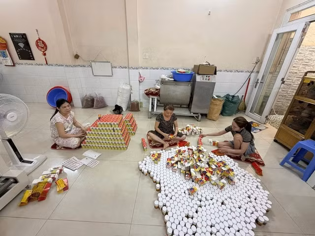 Công an hiện đang mở rộng điều tra, làm rõ vai trò của những người liên quan. Ảnh: CA/Nguồn Plo.vn