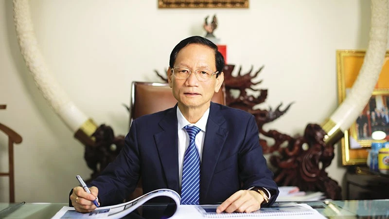 Ông Vũ Văn Tiền trở lại 'ghế nóng' chủ tịch ABBank