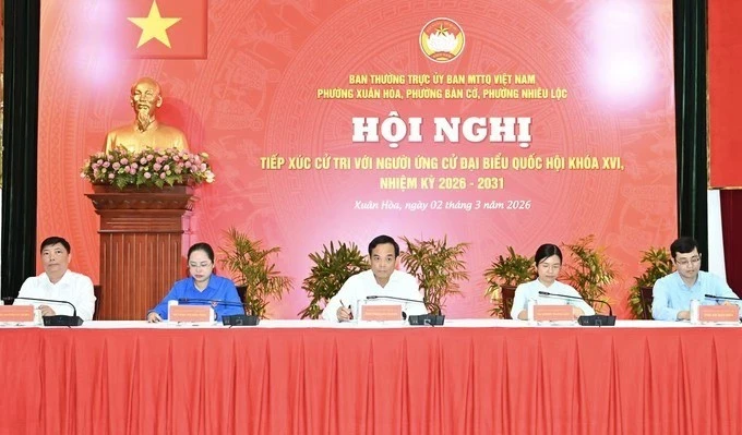 Bí thư Thành ủy TP HCM Trần Lưu Quang tiếp xúc cử tri tại Đơn vị bầu cử số 6