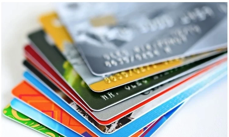 Thêm ngân hàng thu phí tài khoản không phát sinh giao dịch