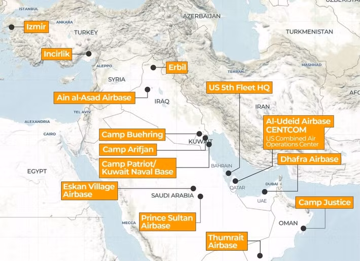 Ví dụ, Tổng thống Mỹ Donald Trump tuyên bố rằng cuộc xung đột với Iran về cơ bản đã được giải quyết, và quân đội Mỹ không có kế hoạch nối lại các cuộc ném bom. Trong khi đó, Mỹ đang đưa ra một số điều kiện cho một thỏa thuận với Tehran, nhấn mạnh Iran phải từ bỏ chương trình hạt nhân và mở cửa eo biển Hormuz.