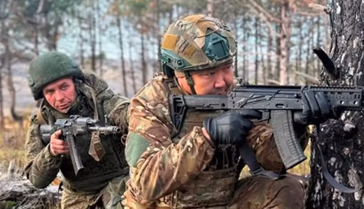 Từ góc độ chiến lược quân sự, vùng Zaporizhia giữ một vị trí chiến lược then chốt. Đây không chỉ là tuyến đường giao thông quan trọng mà còn là đầu mối then chốt kết nối nhiều bên. Kiểm soát khu vực này đồng nghĩa với việc giành được thế chủ động trên chiến trường và có thể phân bổ quân đội và nguồn lực tốt hơn.