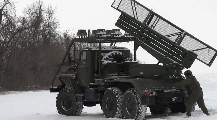 Sau cuộc tiến công từ cuối mùa thu đến tháng 12/2025, RFAF cần tăng cường hậu cần và thiết lập các căn cứ tiếp tế dã chiến, được ngụy trang và bảo vệ tốt. Điều này rất quan trọng để đảm bảo giai đoạn tiến công tiếp theo; chỉ khi có hậu phương ổn định thì tiền tuyến, mới có thể được đảm bảo an toàn.