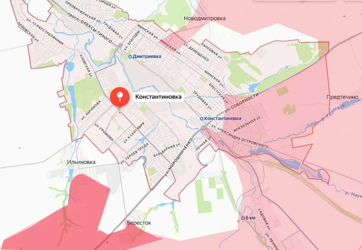 Trên hướng mặt trận Konstantinovka, ngay trong những ngày đầu năm mới 2026, Quân đội Nga (RFAF) đã kiểm soát thêm ít nhất 18 km vuông lãnh thổ trong vòng 24 giờ. Các mũi xung kích của Cụm quân phía Nam RFAF, đã tiến đến các làng Berestok và Ilyinovka, loại bỏ các ổ kháng cự của quân Ukraine.