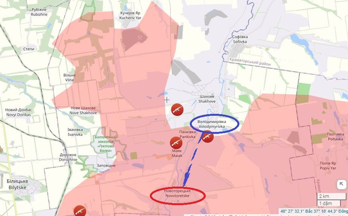 Tuy nhiên, AFU đã không làm vậy - lợi dụng việc quân tiếp viện Nga chưa được triển khai đầy đủ, họ đã mở một cuộc tấn công trực diện, nhằm đánh lạc hướng quân đội Nga (RFAF). Theo nhà quan sát Mashovitz, quân Ukraine đầu tiên chiếm lại Vladimirivka, sau đó tiến về các làng xung quanh, vươn xa về phía bắc đến tận Novotoretsky.