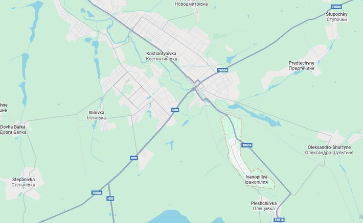 Khu định cư Ivanopillya (dân số khoảng 1.460 người trước chiến tranh) trải dài hơn 3km dọc theo bờ phải sông Krivoy Torets, kéo dài từ ngôi làng nhỏ Plescheevka, đến tận vùng ngoại ô phía nam Konstantinovka. Như vậy RFAF có thêm một đầu cầu nữa để xâm nhập trực tiếp vào thành phố.