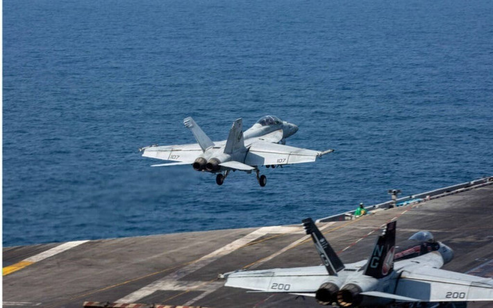 Tính đến thời điểm hiện tại, lực lượng hải quân của Iran đã bị Mỹ đánh “quỵ” hẳn và không còn khả năng tham chiến. “Niềm hy vọng” lớn nhất của Iran, là trông cậy vào kho tên lửa chống hạm hết sức đa dạng và phong phú của nước này.