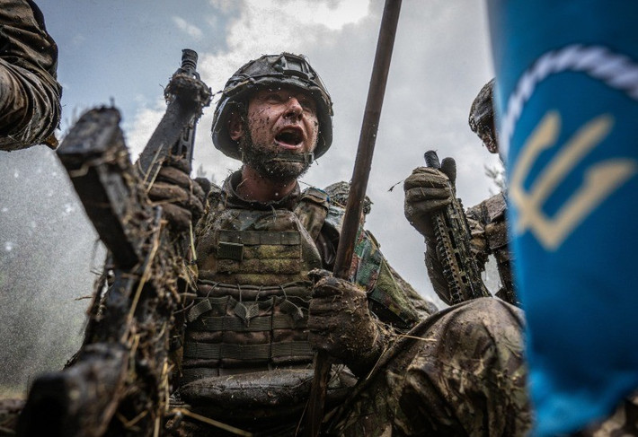 Ban đầu, AFU dự định chiếm Pankivka trước, sau đó hợp lực với lực lượng của mình trong trận chiến giành Novotoretske, cuối cùng bao vây quân Nga ở phía tây sông Toretsk. Tuy nhiên, quân Nga đã vô hiệu hóa hiệu quả mối đe dọa "phản bao vây" này, phá vỡ kế hoạch của quân Ukraine.