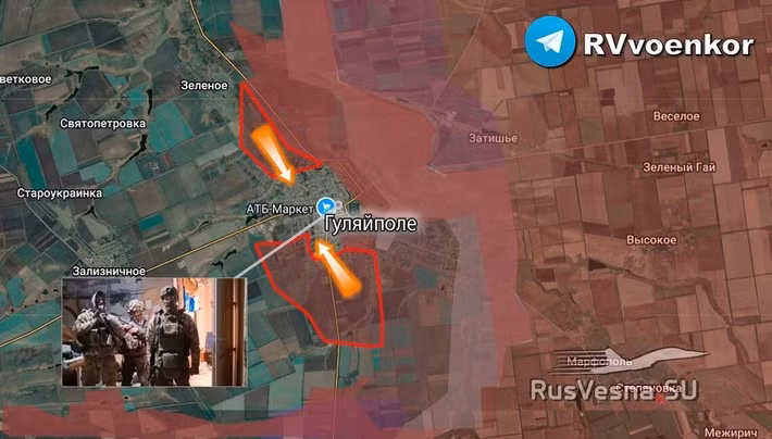 Viên sĩ quan AFU, cho biết sở chỉ huy của họ vừa bị quân Nga chiếm giữ, đã bị cấp trên của họ ngăn cản rút lui trong một thời gian dài. Và các tài liệu mật đơn giản là không kịp tiêu hủy, vì quân Nga bất ngờ xuất hiện ở rất gần sở chỉ huy, buộc họ phải vội vã rút lui ra khỏi Hulyaipole.