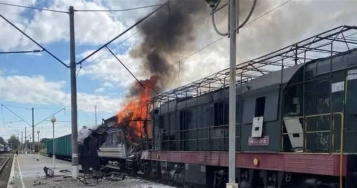 Những nỗ lực nhằm ngăn chặn tuyến tiếp vận cho AFU, đã từng được RFAF thực hiện trước đây. Kể từ mùa thu năm 2022, Nga đã tích cực nhắm mục tiêu vào các cơ sở năng lượng của Ukraine, bao gồm cả các trạm biến áp cung cấp cho đường sắt.