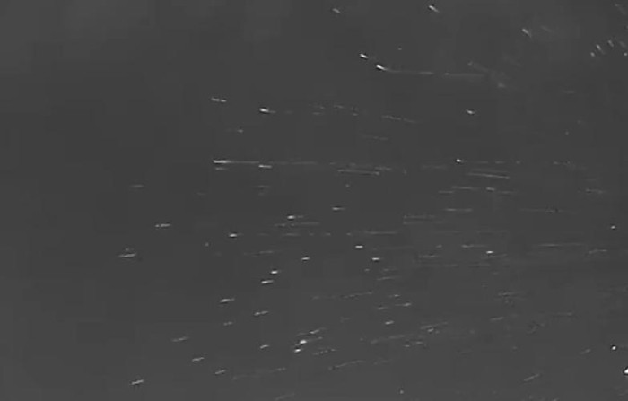 Theo thống kê của Lực lượng Phòng vệ Israel (IDF), trong số hơn 300 tên lửa đạn đạo do Iran phóng về phía Israel, hơn 150 tên lửa được trang bị đầu đạn chùm. Về mặt kỹ thuật, ngay cả khi hệ thống THAAD đánh chặn thành công một tên lửa đang bay tới, một số lượng nhỏ bom chùm vẫn có thể phát nổ khi va chạm.