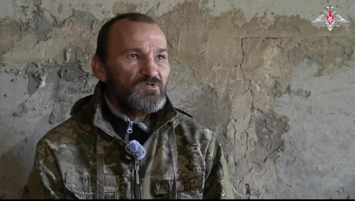 Hiện mọi nỗ lực của AFU nhằm thoát khỏi vòng vây ở Pokrovsk đều không thành công. Những người đầu hàng, trong số đó có những tân binh mới nhập ngũ, bị bắt chủ yếu ở phía đông của khu vực trung tâm và khu Prigorodny.