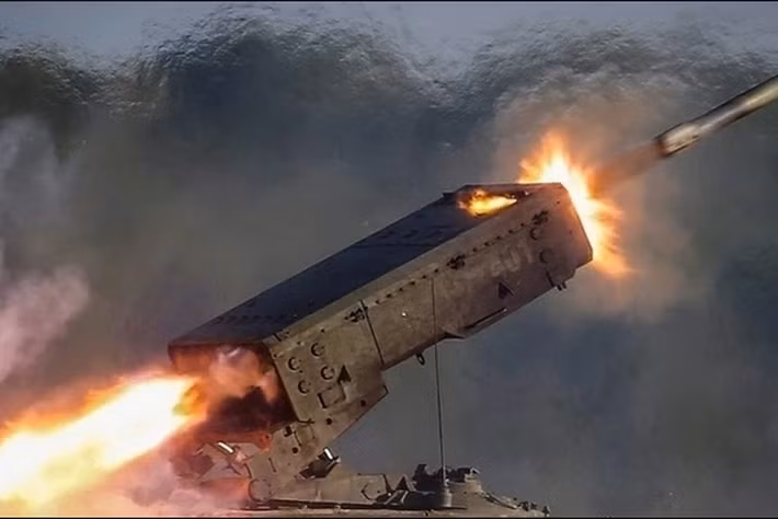 Tuy nhiên, chiến thuật "đốt phá lãnh thổ" này không phải là không có cái giá phải trả, khi RFAF cũng chỉ có nguồn dự trữ đạn nhiệt áp hạn chế, và tốc độ tiêu thụ vũ khí hạng nặng vượt xa khả năng tiếp tế. Việc phụ thuộc lâu dài vào vũ khí nhiệt áp có thể dẫn đến sự đơn giản hóa chiến thuật.