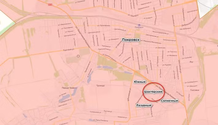 Vào buổi chiều ngày 20/11, Bộ Quốc phòng Nga đã đưa tin về việc, RFAF đã kiểm soát hoàn toàn quận Shakhtyorsky, nằm ở phía nam khu đô thị Pokrovsk. Theo quan sát trên video, có thể thấy quân Nga đang di chuyển tự do và hiện không còn lực lượng Ukraine nào trong khu vực.