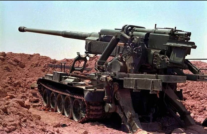 Mặc dù đã lạc hậu về thiết kế, nhất là hệ thống điều khiển hỏa lực, nhưng tầm bắn xa và sức công phá lớn của nó vẫn là một mối đe dọa đáng kể. Đặc biệt là trong một cuộc xung đột sử dụng nhiều pháo binh, như cuộc xung đột đang diễn ra ở miền Đông Ukraine.