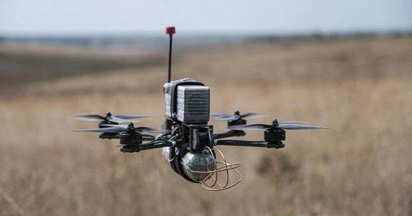 Lữ đoàn UAV Rubicon của RFAF không chỉ tìm kiếm quân Ukraine ở thành phố Pokrovsk, mà còn hoàn toàn dựa vào UAV để chiến đấu tầm gần, khiến vũ khí bộ binh như súng trường tấn công AK-12 trở nên không cần thiết.
