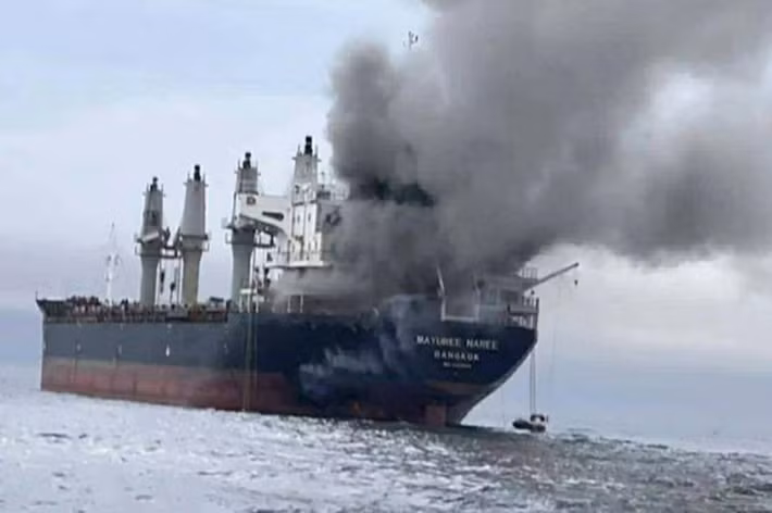 "Tôi nghĩ rằng, chừng nào mối đe dọa từ Iran vẫn còn tồn tại đối với eo biển Hormuz, thì hoạt động vận tải biển sẽ bị ảnh hưởng", bà Talmadge nói. "Để tình hình thực sự trở lại bình thường, cần phải có một giải pháp ngoại giao và chính trị lâu dài, công bằng cho tất cả các bên".