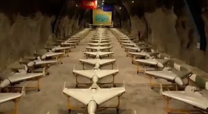 Nhưng bất kể vấn đề cụ thể là gì, điều này cho thấy chiến tranh càng kéo dài, càng gây thiệt hại nặng nề cho Iran. Họ có thể sẽ phụ thuộc nhiều hơn vào UAV tấn công trong tương lai, nhưng điều này không thể so sánh với tốc độ và sức sát thương của tên lửa đạn đạo, mà chỉ có các hệ thống phòng không đánh chặn đắt tiền mới có thể đánh chặn hiệu quả.