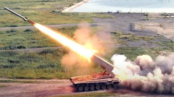 Tuy nhiên, RFAF vẫn chưa thể củng cố hoàn toàn vị trí của mình. Để làm được điều đó, họ phải san phẳng các tuyến đầu trên các lối vào thành phố và tổ chức các tuyến tiếp tế an toàn cho các đơn vị tiền phương. Nói chung tình hình ở Kostiantynivka đang diễn biến bất lợi nhanh hơn như Bộ Tổng tham mưu AFU tính toán.