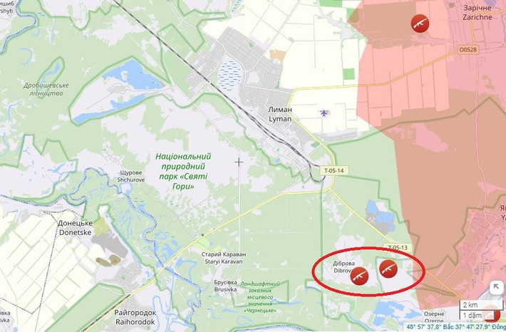 Cũng ở phía nam Lyman, tất cả các cuộc phản công của AFU vào làng Dibrova đã bị đẩy lùi và ngôi làng vẫn được quân Nga kiểm soát. Tóm lại, những hành động này, thứ nhất là đảm bảo an toàn cho sườn phía nam của nhóm chiến đấu RFAF tấn công Lyman.