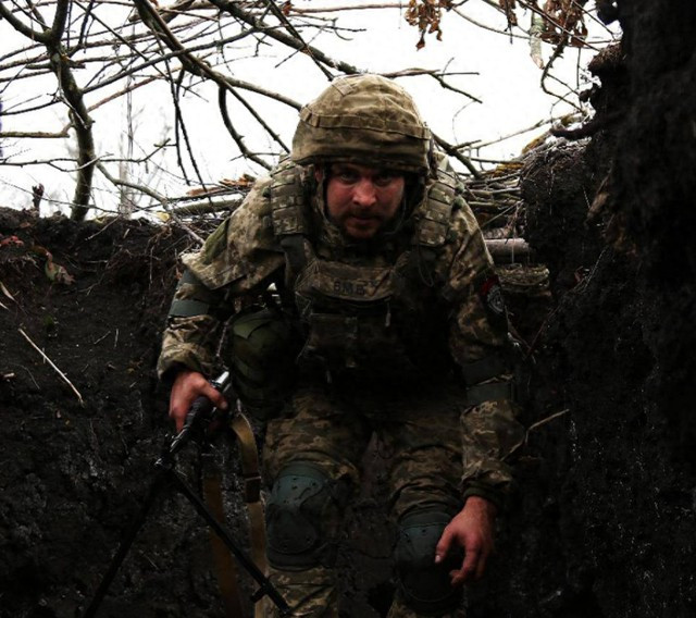 Một tiểu đoàn Lữ đoàn 102 mất kiểm soát, và binh lính do thiếu chỉ huy rõ ràng, bắt đầu rút lui độc lập. Gần hai đại đội rời khỏi khu vực Zeleny Gai và Vysoky theo từng nhóm. Thấy tình hình không ổn, Lữ đoàn bộ binh cơ giới 110 và các đơn vị khác của AFU tại đây muốn rút về Huliaipole;