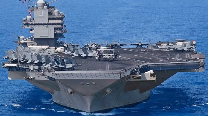 Các sĩ quan và binh lính của tàu USS Ford, đang ở “giới hạn về thể chất và tinh thần”; một đám cháy bùng phát ở đuôi tàu, và các hệ thống hỗ trợ cốt lõi thường xuyên gặp trục trặc... Nếu họ không rời đi sớm, họ sẽ bị mắc cạn ngay cả trước khi bất kỳ cuộc giao tranh nào bắt đầu.