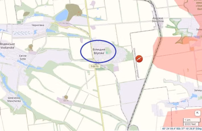 Kênh Readovka cho biết, bản chất của hệ thống phòng thủ của Ukraine cần được đặc biệt chú ý. Thị trấn Belitske là một khu dân cư nhỏ với nhiều tòa nhà chung cư, AFU có thể và có lẽ sẽ giữ được nó. Về phía bắc là bãi đất đá thải của khai mỏ và mỏ Belitska với cụm làng mạc liền kề. Như vậy, Belitske là trung tâm, nhưng không phải là duy nhất, của khu vực phòng thủ bao phủ Dobropillia từ phía nam.