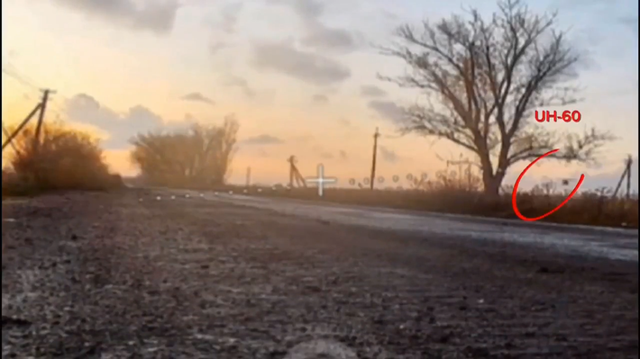 UAV FPV của Nga cũng nhắm mục tiêu vào một nhóm đặc nhiệm Ukraine đang tiến về phía một trạm xăng đã bị phá hủy trong các cuộc không kích bằng bom FAB. Nhưng cũng có khả năng chiến dịch “trực thăng vận” này là một chiến thuật nghi binh, nhằm phá vòng vây sang một khu vực khác.