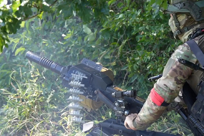 Hiện các phân đội đặc công và trinh sát của RFAF đã xâm nhập vào vùng ngoại ô phía đông Dronivka và thậm chí vượt qua Quốc lộ T0513, nằm phía tây thành phố, tiến 1 km về phía nam. Tuy nhiên, họ vẫn chưa thiết lập được một đầu cầu vững chắc tại đây.