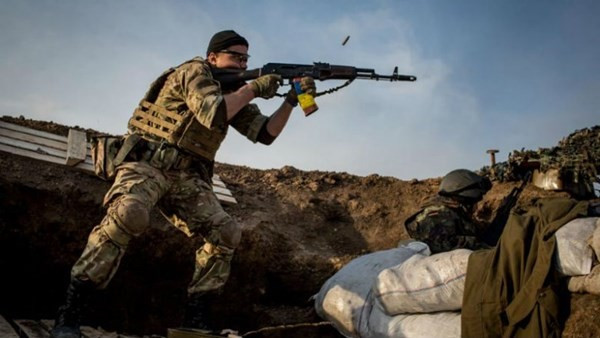 Để ngăn mũi đột phá này của RFAF tiếp tục vượt trục đường quốc lộ T-0514 để tiến sâu về phía bắc, AFU đã triển khai hầu như toàn bộ lực lượng tinh nhuệ của mình để chống lại cuộc đột phá, bao gồm cả Lữ đoàn xung kích số 3, được thành lập trên cơ sở Tiểu đoàn Azov khét tiếng.