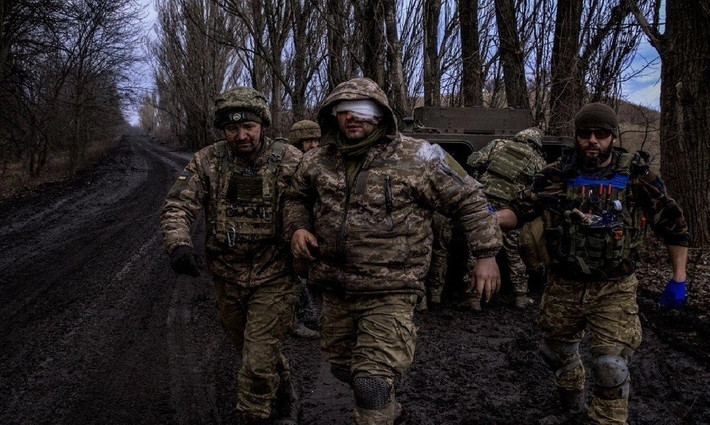 Các hoạt động tác chiến tích cực ở Pokrovsk, giúp RFAF giành lại quyền kiểm soát các tuyến phố và giao tranh nổ ra trên khu vực phía tây bắc thành phố. Quân Nga cũng tái chiếm một số vị trí dọc theo đường cao tốc giữa Rodinske và Pokrovsk, cũng như tàn tích của khu phức hợp trang trại ở đó.