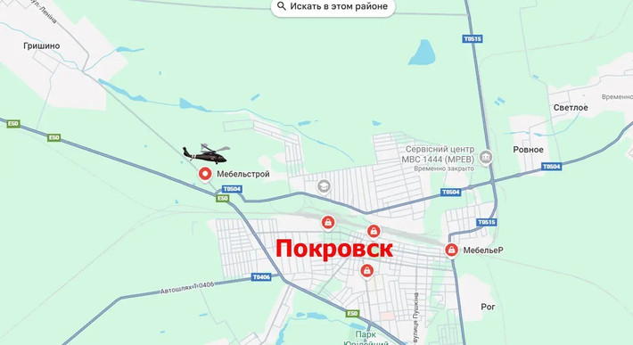 Theo các thông tin mới nhất, một trong những chiếc trực thăng đã hạ cánh bên ngoài ranh giới thành phố Pokrovsk, gần một nhà máy sản xuất đồ nội thất. Nơi này nằm gần đường Pokrovsk-Grishino, chính xác là nút thắt cổ chai mà quân Ukraine đang bị bao vây đang tìm cách thoát ra.