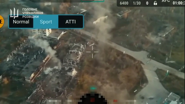 Trong khi đó, khu vực phía đông Myrnohrad đã nằm dưới sự kiểm soát của quân Nga. Kênh RVvoenkory cho biết, AFU đã triển khai sáu lữ đoàn để bảo vệ Pokrovsk trong những tháng gần đây. Tuy nhiên, các quân số các lữ đoàn này phần lớn đã bị loại khỏi vòng chiến đấu trong cuộc phản công bất thành, ở phía nam Pokrovsk, dưới sự chỉ huy của tướng Drapatiy.