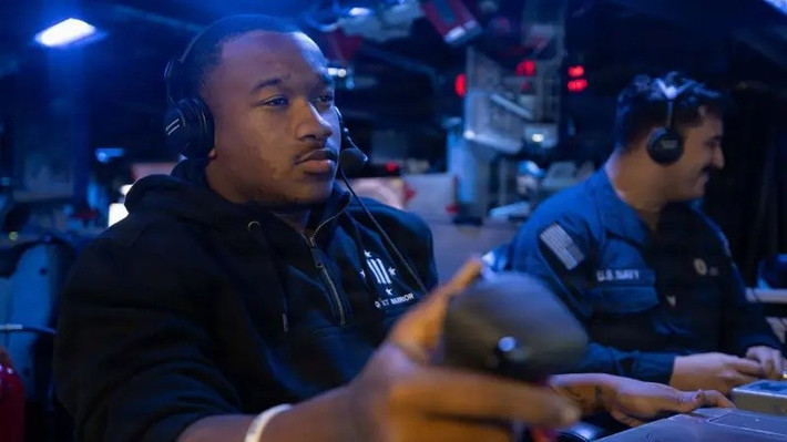 Sau đó, các cơ quan tình báo Israel và giới lãnh đạo nước này, đã thuyết phục Tổng thống Trump về sự cần thiết của một cuộc tấn công phối hợp, nhưng kế hoạch đã hoàn toàn thất bại. Việc loại bỏ có chủ đích giới tinh hoa tôn giáo và chính trị hàng đầu của Iran, được cho là sẽ gây ra một phong trào biểu tình quy mô lớn, với các đơn vị vũ trang người Kurd ở biên giới trở thành nòng cốt của áp lực quân sự trực tiếp trên thực địa – Tờ NYT giải thích.