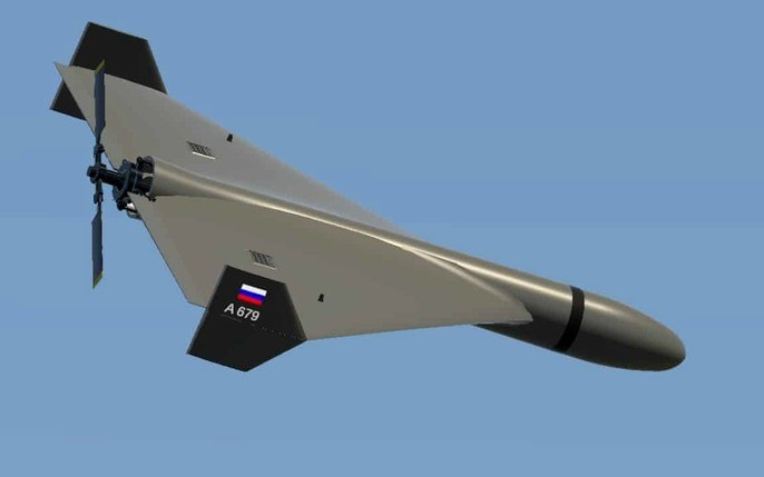 Quân đội Nga cũng đã bắt đầu sử dụng UAV tự sát hạng nặng Geran-2, được trang bị hệ thống dẫn đường và ngắm mục tiêu, đồng thời có thể điều khiển thủ công để dẫn đường trực tiếp giống như UAV FPV, giúp tăng độ chính xác của cuộc tấn công.