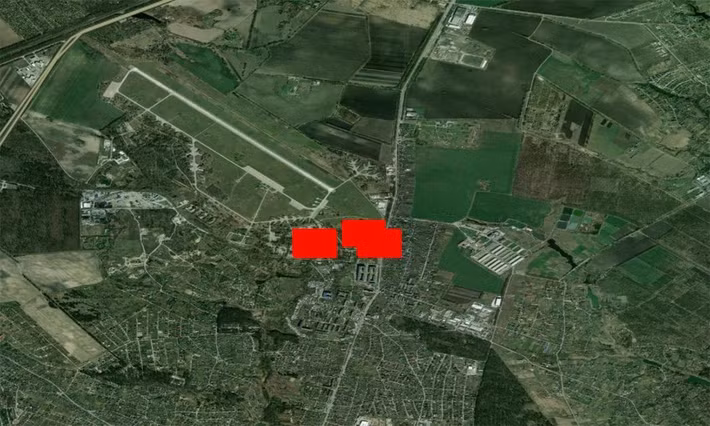 Bất cứ ai có con mắt tinh tường đều có thể thấy đây là một cái bẫy được RFAF cố tình giăng ra! Họ tính toán rằng Không quân Ukraine sẽ tập trung các máy bay F-16 tại đây, và chờ đợi chúng tập trung lại trước khi tiêu diệt bằng một lượng lớn tên lửa đạn đạo. Phải nói rằng chiến thuật này khiến chỉ huy quân đội Ukraine bất ngờ