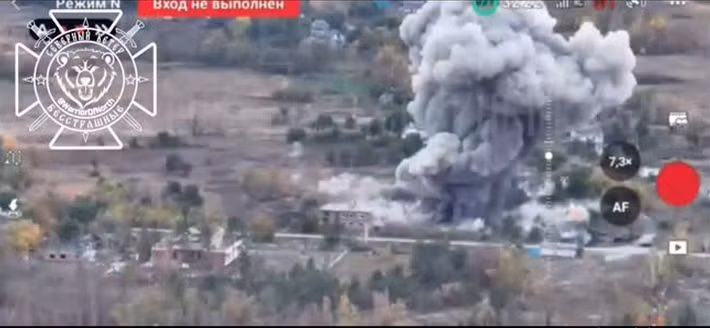 Truyền thông Ukraine đưa tin rằng trong 24 giờ qua, lực lượng không quân chiến thuật Nga đã sử dụng nhiều bom lượn hơn bất kỳ ngày nào khác trong toàn bộ cuộc xung đột. “Theo thông tin cập nhật, ngày hôm qua, máy bay chiến đấu Nga đã thực hiện 109 cuộc không kích vào lãnh thổ Ukraine, thả 268 quả bom dẫn đường” - Bộ Tổng tham mưu Ukraine công bố.