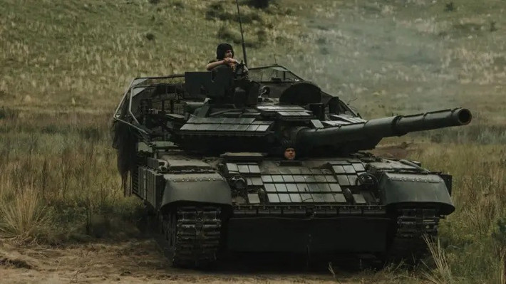 Trong tình huống này, RFAF cần phải cắt đứt hậu cần của AFU tại khu vực Donetsk, đồng thời bộc lộ khả năng phản công của họ. Xét đến việc AFU ở một mức độ nào đó, đã tin vào động thái này của RFAF, và các lực lượng Nga hiện đang bước vào giai đoạn thực hiện.