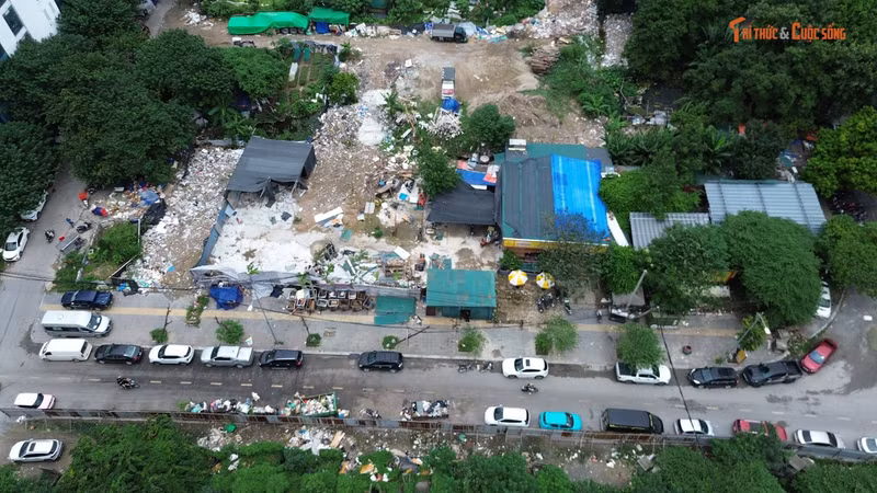 Hà Nội: Trạc thải, quán bia bủa vây dự án đường 264 tỷ 