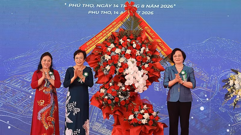 Phó Thủ tướng Phạm Thị Thanh Trà, khởi công 5 dự án ở Phú Thọ