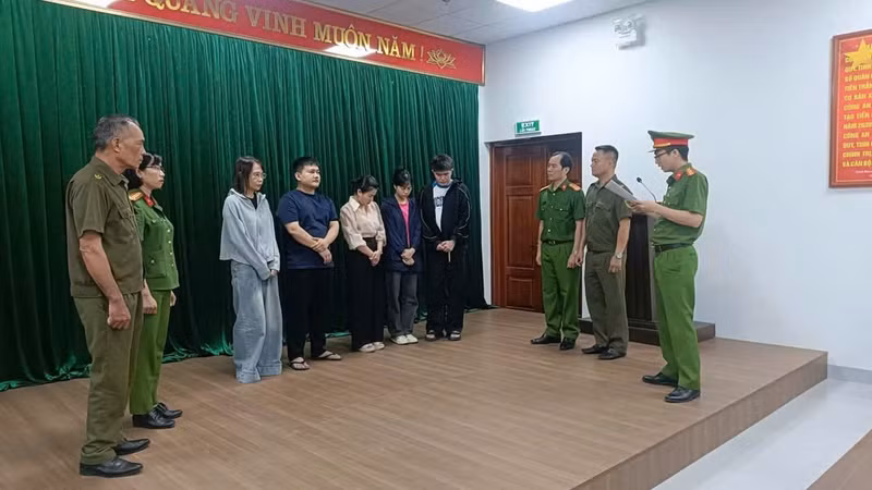 Khởi tố 5 đối tượng mở Spa lừa khách hàng chăm sóc da, giảm béo